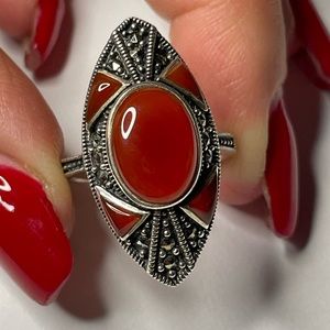 Vintage Sterling Silver Carnelian Marcasite Ring